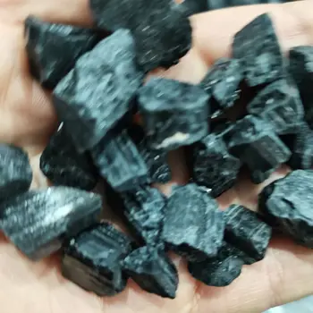 100g Naturlig sort turmalin grus jet sten Retro Rå Perle sten, Malm strålingsbeskyttelse Sten Håndværk