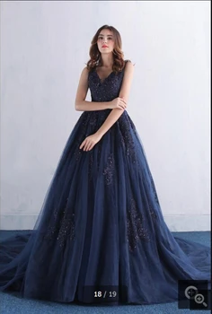 2020 nye ankomst navy blue lace for en linje prom kjoler uden ærmer beaded pynt v hals prom kjoler domstol tog party kjoler