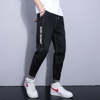 2021 forår og efterår nye mænd er spidset mid-rise jeans af høj kvalitet koreansk stil slim-fit små-fod strækning beskåret bukser