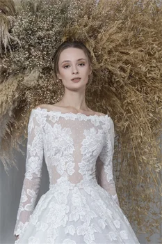 2021 Nye Brudekjoler Elegante Lange Ærmer Lace Pynt Brude Kjoler Skræddersyet Sweep Train A-Line Wedding Dress