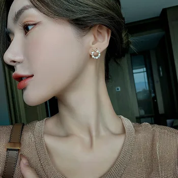 2021 Nye Koreanske Elegante Trendy Runde Krystal Krans Bue Stud Øreringe Til Kvinder Imiteret Perler Smykker Oorbellen Gave