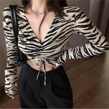 2021 nye mode t-shirt til kvinder zebra print med V-hals snøre slank lang-ærmet kvindelige kort sexet top bunden slank navlen shirt