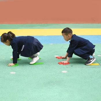 8 Par Hænder og Fødder Spillet 4 Farve Legetøj til Børn Hoppe Spille Mat Sport Musculation Indendørs / Udendørs Spil Rekvisitter til Børn