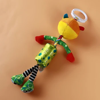 Baby Rangler Legetøj Bed Hængende Squeaker Legetøj Bed Bil Hængende Ring Bell Rasle Toy Kid Gave Fyldt Wind Chimes Bløde Dukke Toy