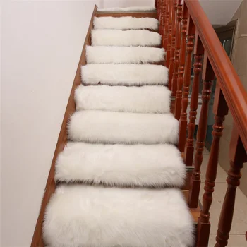 Brugerdefineret luksus satin bløde uld tæppe trappe tæppe roterende trappe trin mat gangen måtter hvid sort grå pels tæppe soft Dekorative