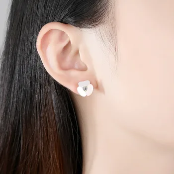 DI-467 S925 sterling sølv øreringe kvinders simple og små grundlæggende små øreringe naturlige mor shell garland øreringe