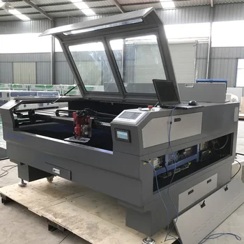 Kina High-end Modul Transmission Metal Laserskæring Maskine 150W Med Blæser I Tilfælde af Brand CO2 Stål Laser Cutter Pris