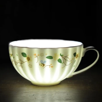 Kreativ Keramik Kaffe Kopper Og Underkop Bone China Porcelæn Glas Vand Eftermiddag Espresso Café Tea Party Hjem Drikke Teaware