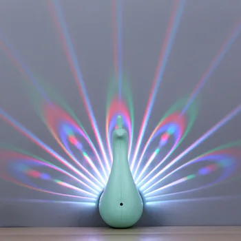 Kreative indendørs peacock projektion lampe LED øjenbeskyttelse farverige nat lys USB-opladning med fjernbetjening atmosfære lampe