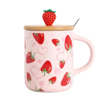 Kvindelige Personlighed Jordbær Keramik Krus med låg Ske Dejlige Par Cup Kreative Tendens Kaffe Kop Vand til Husholdningsbrug Cup
