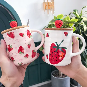 Kvindelige Personlighed Jordbær Keramik Krus med låg Ske Dejlige Par Cup Kreative Tendens Kaffe Kop Vand til Husholdningsbrug Cup