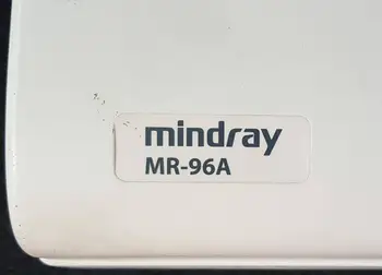 Levering mindray MR-96A MR96A Semi-auto Biokemi Analyzer LCD-Tv med Industriel medicinsk Skærm