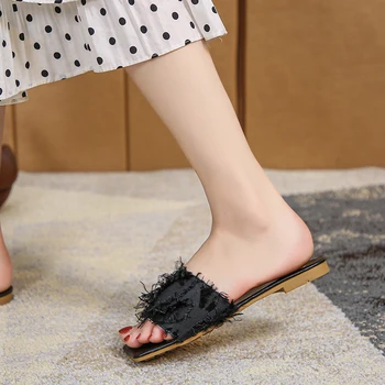 Lucyever Firkantet Tå Fjer Tøfler Kvinder Sommer Mode Lejligheder Solid Farve Muldyr Dias Kvinde Afslappede Udendørs Moderne Sandaler