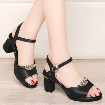 Læder sandaler kvinder er sommer, Kigge Tå høje hæle tyk hæl rhinestones 2021 nye platform kvinders sko mid-heel damer