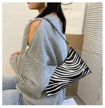 Mode Zebra Print Kvinder Luksus Håndtaske PU Læder Enkelt Skulder, Underarm Tasker Kvindelige Daglige Design Baguette Totes Pung Etui