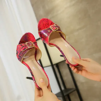 Moderne og farverig slange mønster square-tasten sandal til kvinder