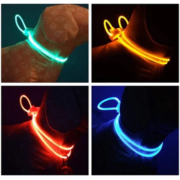Multi-Farve LED Pet Krave Let Justerbar Nat Anti-Tabte Halsbånd Til Hunde, Katte LED Nat Sikkerhed Blottere Glød Krave
