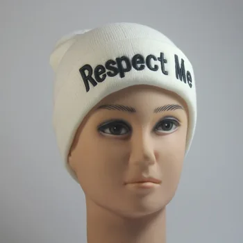 Mænd og kvinder respekterer mig brev broderet og strikket hat dække hip hop Ski Hat varm gave kan tilpasses