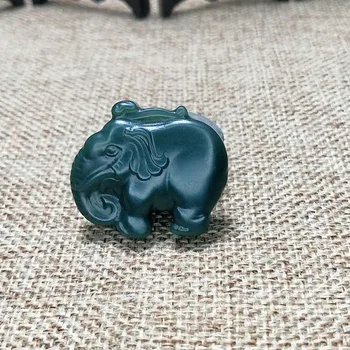 Naturlige Hetian Jade Baby Elefant Vedhæng til Både Mænd Og Kvinder.