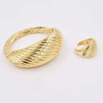 NEW Høj Kvalitet Ltaly 750 Guld farve Smykker Sæt Til Kvinder afrikanske perler fashion STORE Armbånd Ring smykker