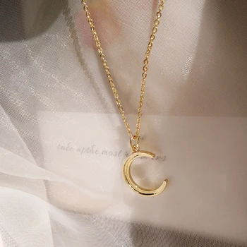 Ny Mode Til Kvinder Dame Legering Enkle Design Søde Månen Formet Guld Halskæde Smykker Gave Til Bryllup Fest Tilbehør