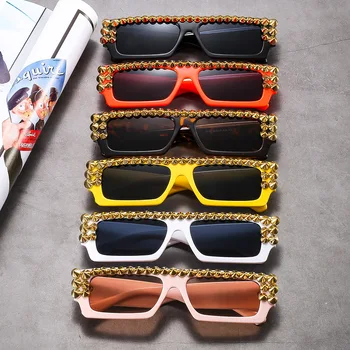 Nye Europæiske og Amerikanske mode solbriller, lille torv nitte solbriller personlighed punk kvindelige square solbriller