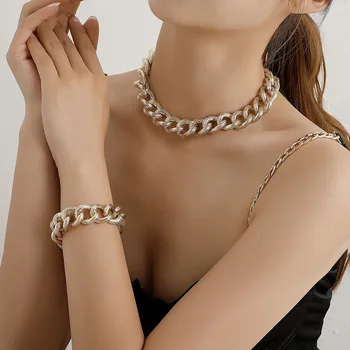 Populære kæde halskæde pearl uregelmæssig form halskæde kvindelige punk mode, multi-lag kreative elementer fase tilbehør