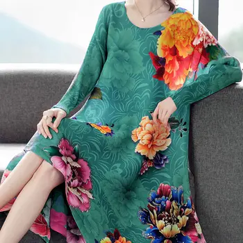 Printet kjole efteråret 2020 ny løs slankende alder reduktion dækker maven over knæet