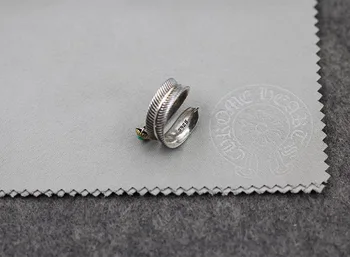 S925 sterling sølv gennembrudt personlighed classic fashion fjer vintage gravering stil high-end sende elsker smykker gaver