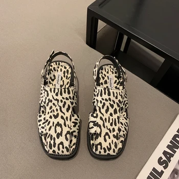 Sandaler Til Kvinder Sommeren Hule Ud Flad Sandal Afslappede Udendørs Platform Lejligheder 2021 Fashion Kvinder Leopard Sandaler Kvinder Sko