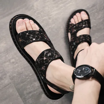 Sandaler til mænd 2021 tendenser sommer udendørs fritids -, non-slip beach luksus sandal høj kvalitet blød sål med dobbelt anvendelse