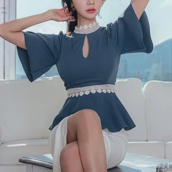Sommeren Nye 2021 koreanske Kvinder Elegante Blonder Patchwork Slim Flare Ærmet Top Women ' s Fashion Udhuling Ud af Partiet Kort Skjorte
