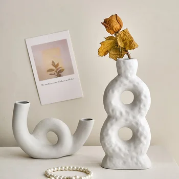 Special-formede Dekorative Keramik Vase Nordiske Vase Ins Style Home Decor Tørrede Blomster Vase Stue Dekoration Tilbehør Gave