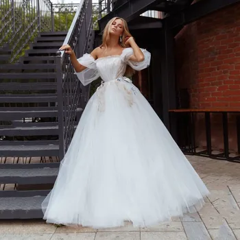 Thinyfull Håndlavet blomst Kjoler til Bryllup En Linje Båd Hals Fra Skulder Kjoler til Brudens Tyl Blonde Pynt brudekjolen 2020