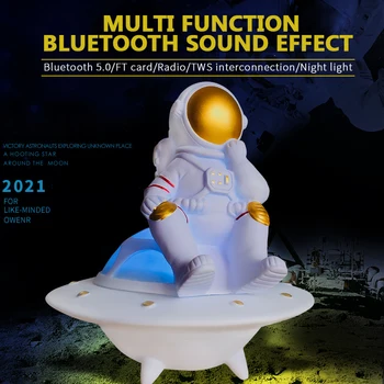 UFO Astronaut Lysende Bluetooth-kompatibel Højttaler Trådløs Lyd Udendørs USB-Højttalere, der Understøtter AUX TF Subwoofer-Højttaler