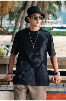 YTX1871 2021 nye mode brand kreative personlighed løs skulder, kort-langærmet T-shirt til mænd